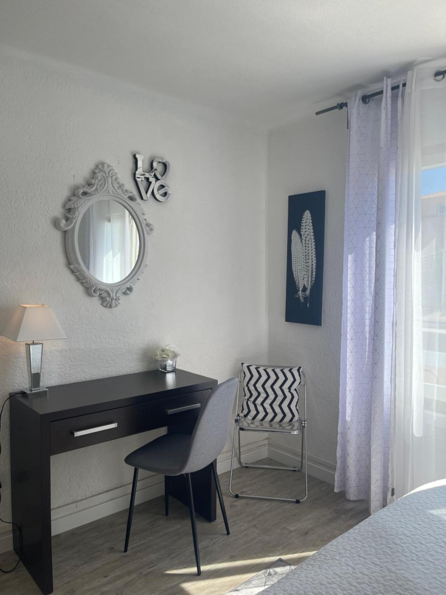 Le Grand Large Bord De Mer Hotel & Appartements Palavas-les-Flots Exteriör bild